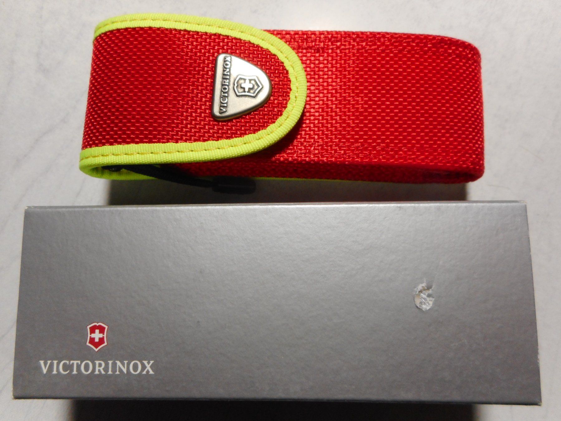Victorinox Coltelli tascabile: Victorinox  RescueTool  vertical – Nuovo (secondo la descrizione) da Rotkreuz venduto da Hubbil 2