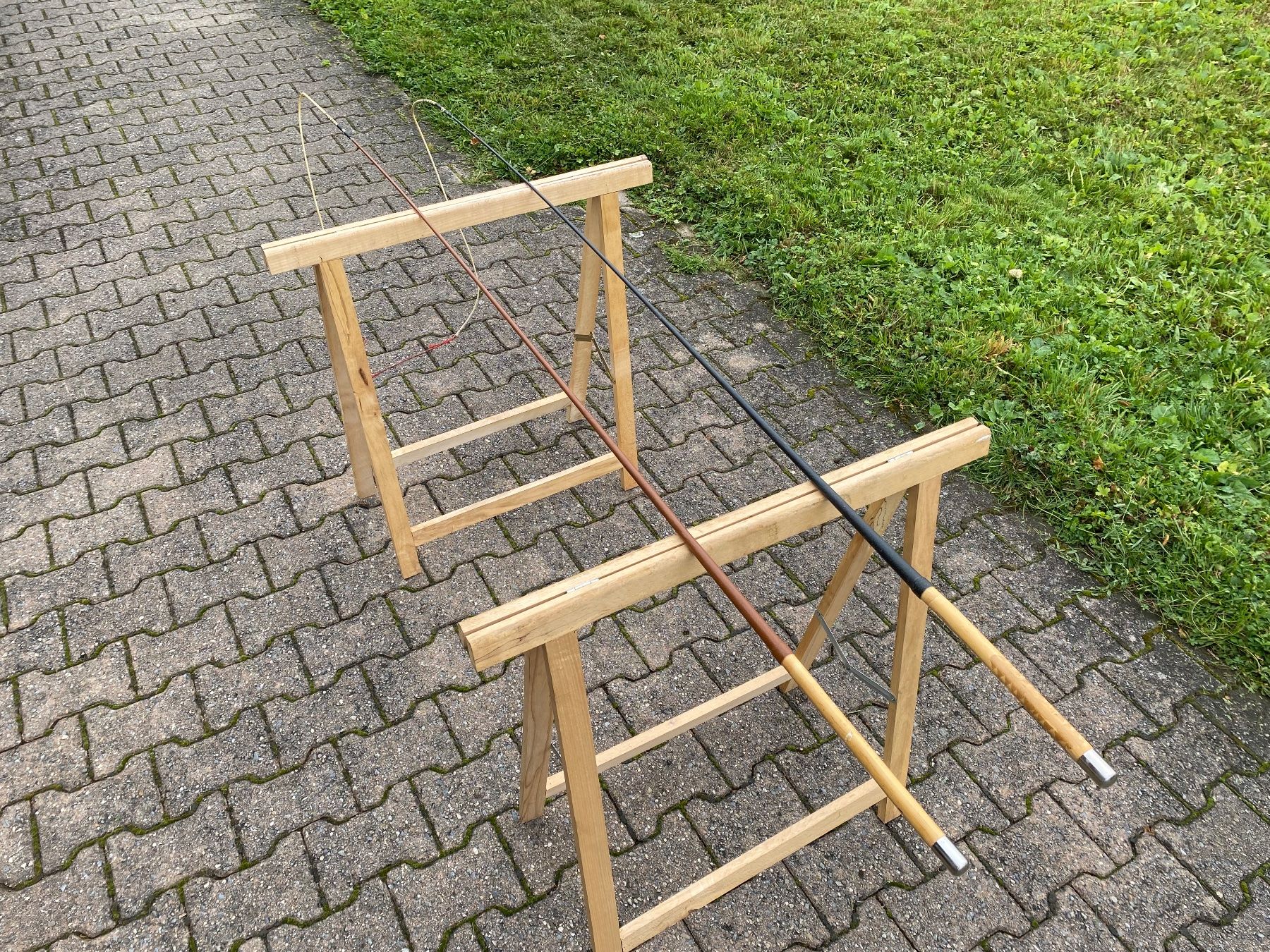 Carrozze: 2 schöne Fleck Bogenpeitschen – Usato da Feldbach venduto da Fea1 5