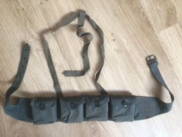 PATRONENGURT STOFF  MIT 8 LADERN