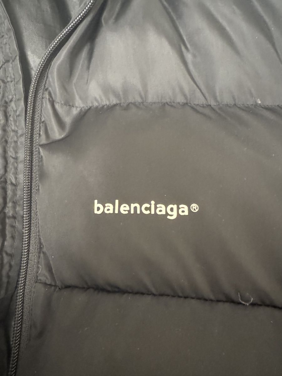 Balenciaga Giacche: Balenciaga C-Shape Jacket – Usato da Würenlos venduto da sain11 1