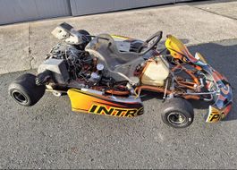 Kart karting à turbine réacteur