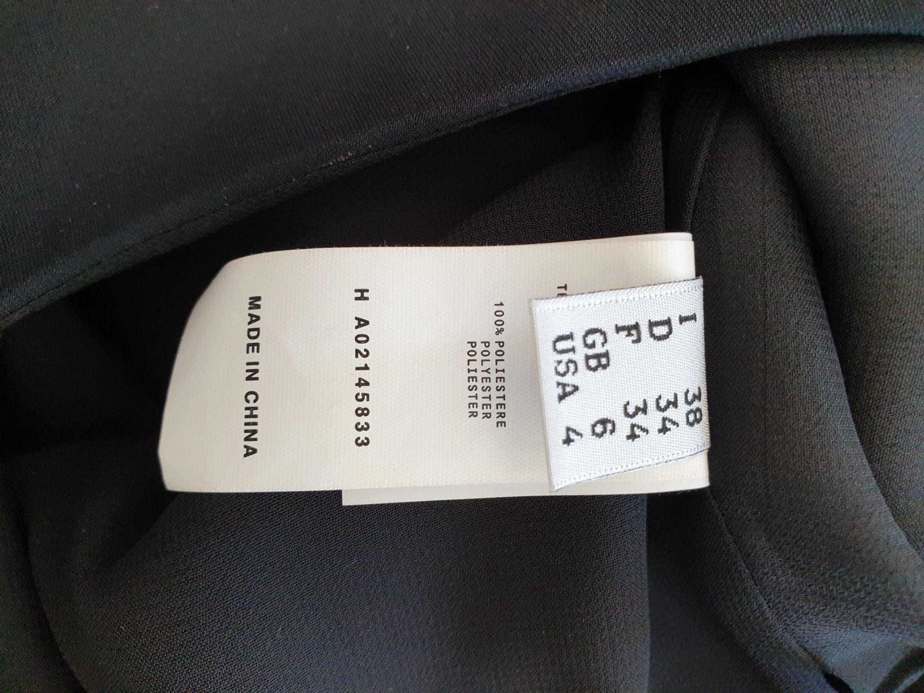 Moschino Kleider: Moschino wunderschönes Printkleid Gr. 34 – Gebraucht aus Bottmingen von sandy_2 6