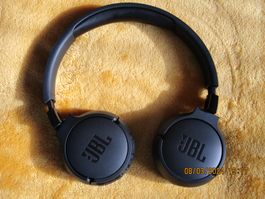 JBL Tune 660NC