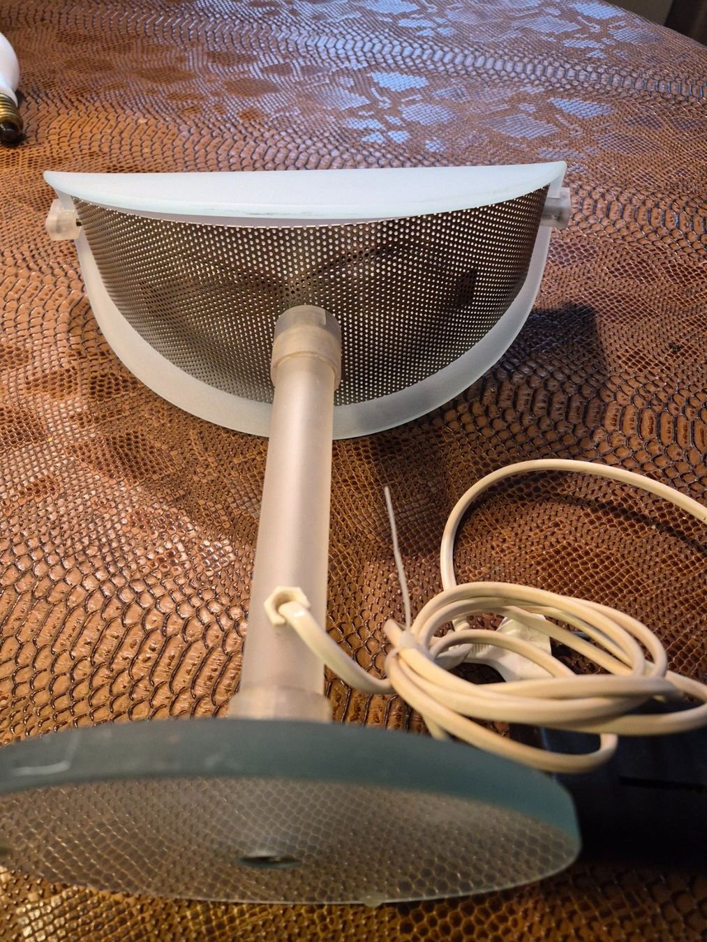 Ikea Lampes: lampe en verre ikea 2000 – D'occasion à charmoille par mir_my9f 2