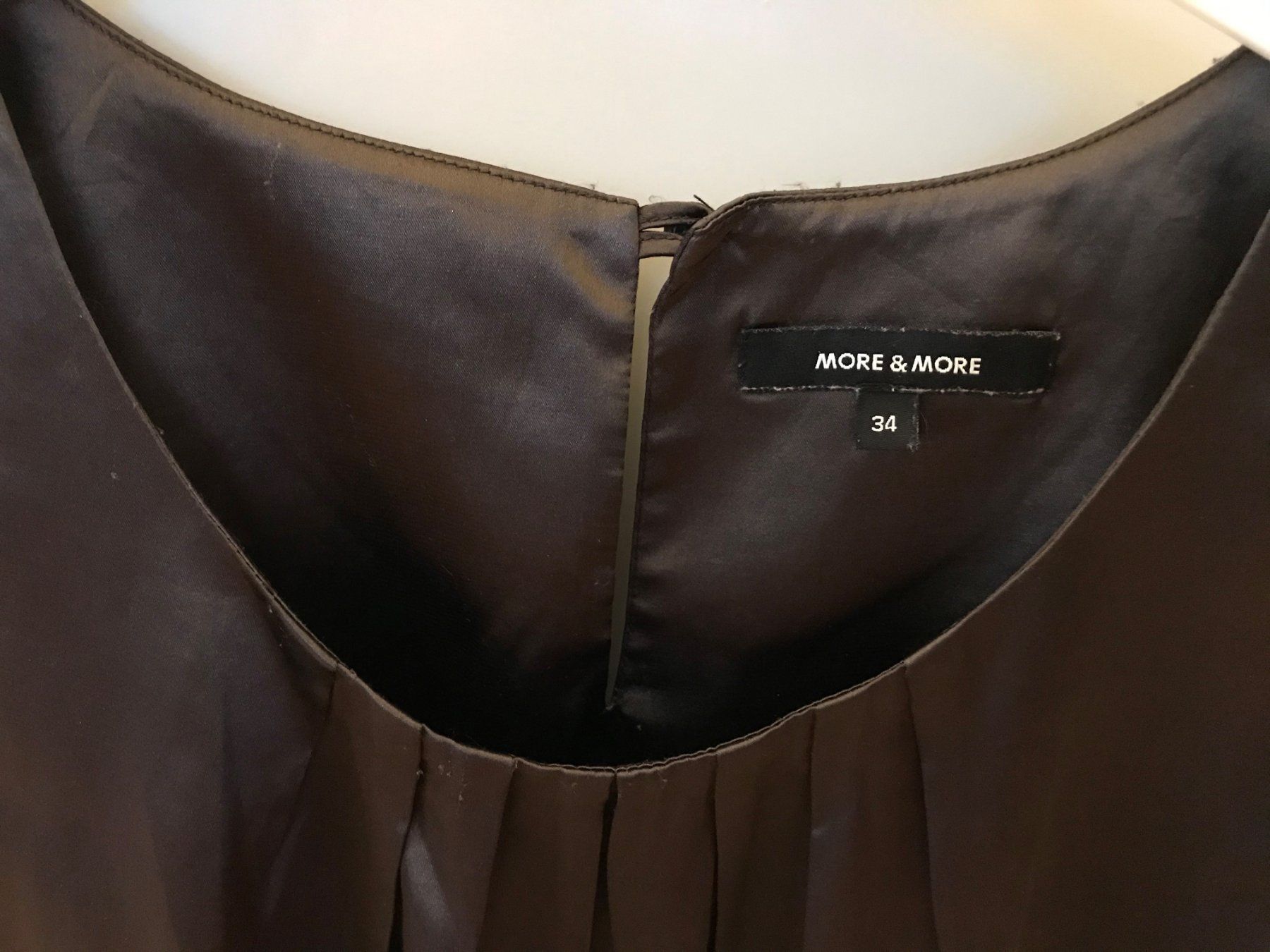 Tops: More & More: Dunkelbraunes Glanz-Top, Gr.34 – Gebraucht aus Zürich von LisM. 5
