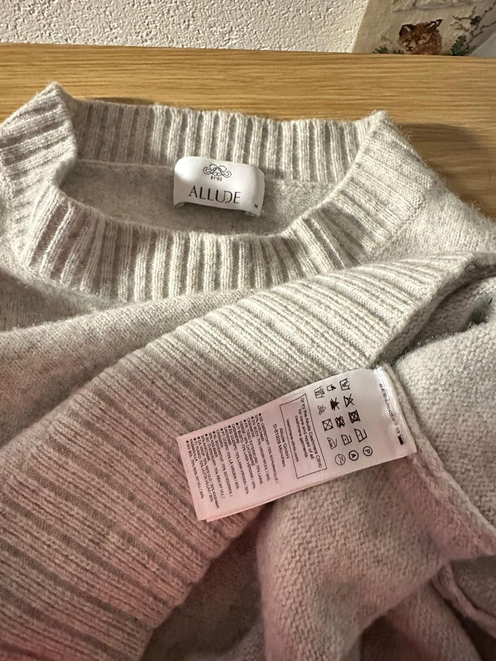 Allude Maglioni & Felpe: Woll-/Kaschmir-Pulli von ALLUDE – Usato da Neuhausen venduto da Lechasseur 4