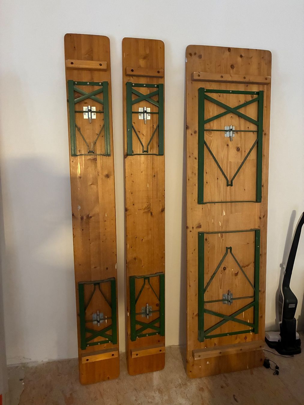 Set de table et chaises: Festbankgarnitur ab 1.- – D'occasion à Olten par stabilo32