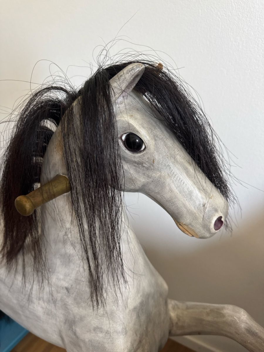 Toutes les décorations: Antikes Schaukelpferd – D'occasion à Worb par Fairyladyj 1