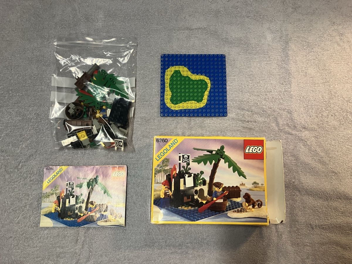 Lego Kit di costruzioni: Lego Piraten 6260 – Usato da Luzern venduto da windundsichtschutz 1