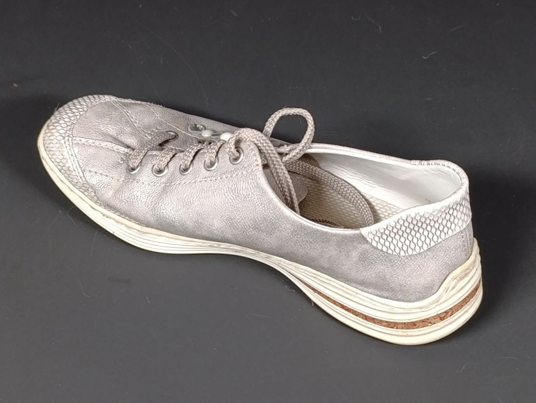 Rieker Scarpe da donna: RIEKER Basket grise taille 39 – Usato da Thielle venduto da Plusvalue_Neuchatel 1