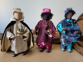 Schwarzenberger Krippenfiguren 3 Könige 29cm u. Geschenke N4