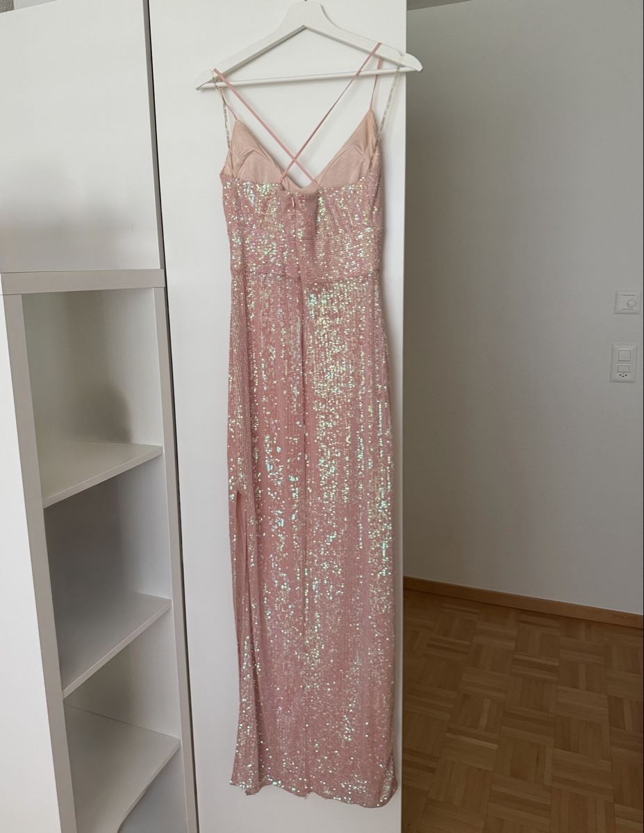 Vestiti: Glitzerndes Ballkleid pink, Gr. 36 – Usato da Affoltern am Albis venduto da ble_z7fj 1