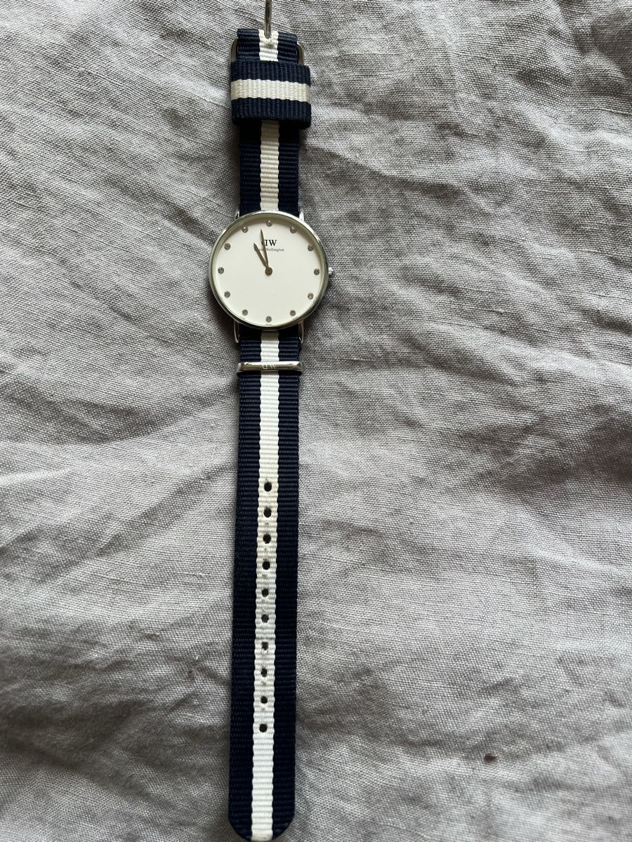 Daniel Wellington Orologi: Daniel Wellington Uhr – Usato da Basel venduto da lolixyz