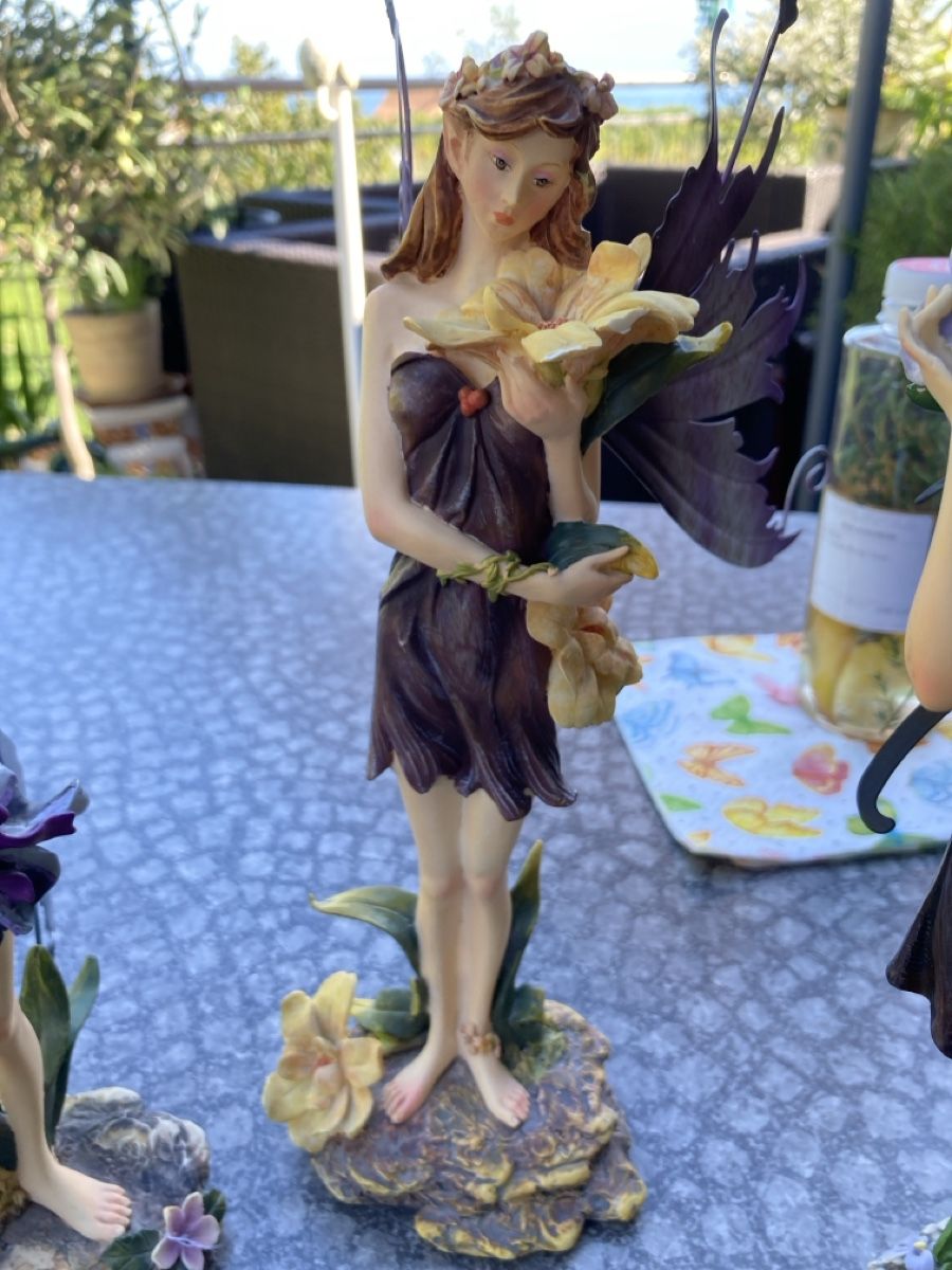 Sculture & Statue: 3 fées fleurs collection – Usato da Bursinel venduto da SeveralLives 2