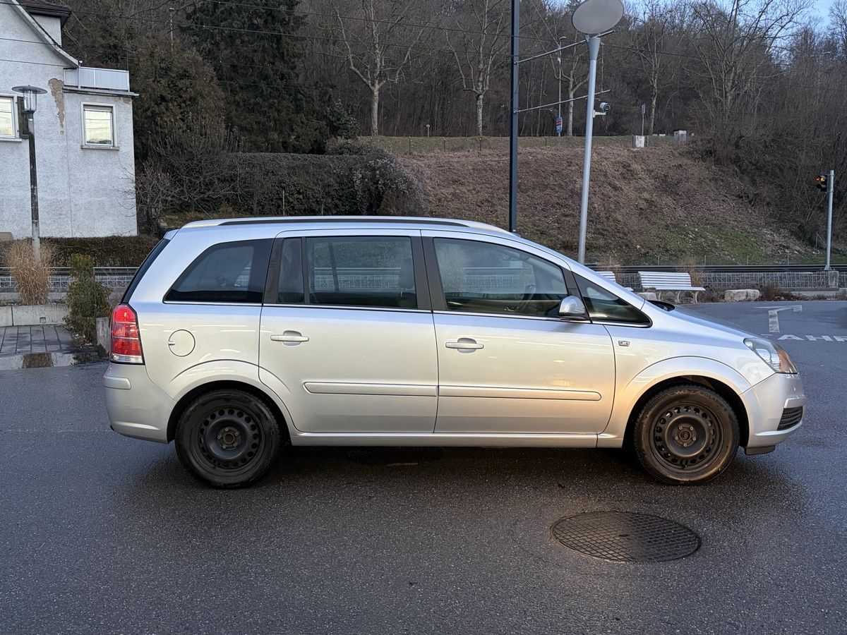 Opel Automobili: Opel Zafira B22 – Usato da Münchenstein venduto da sar_lw5g 1
