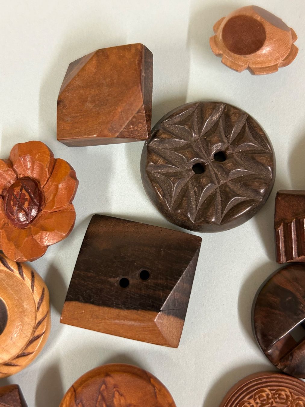 Bottoni: Attraktive Holzknöpfe Vintage – Nuovo (secondo la descrizione) da Pfeffingen venduto da Alusru70 4