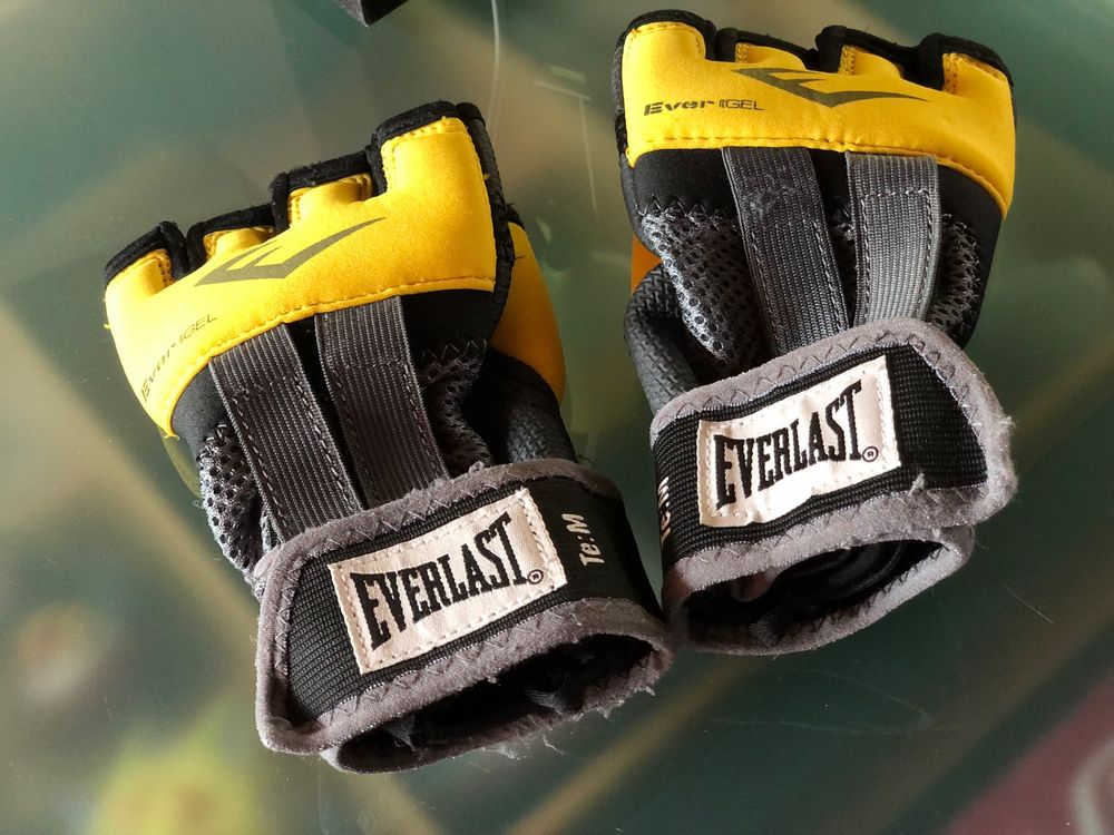 Everlast MMA Box Gloves - Evergel Hand Wraps - prime - M (Gebraucht) in ...