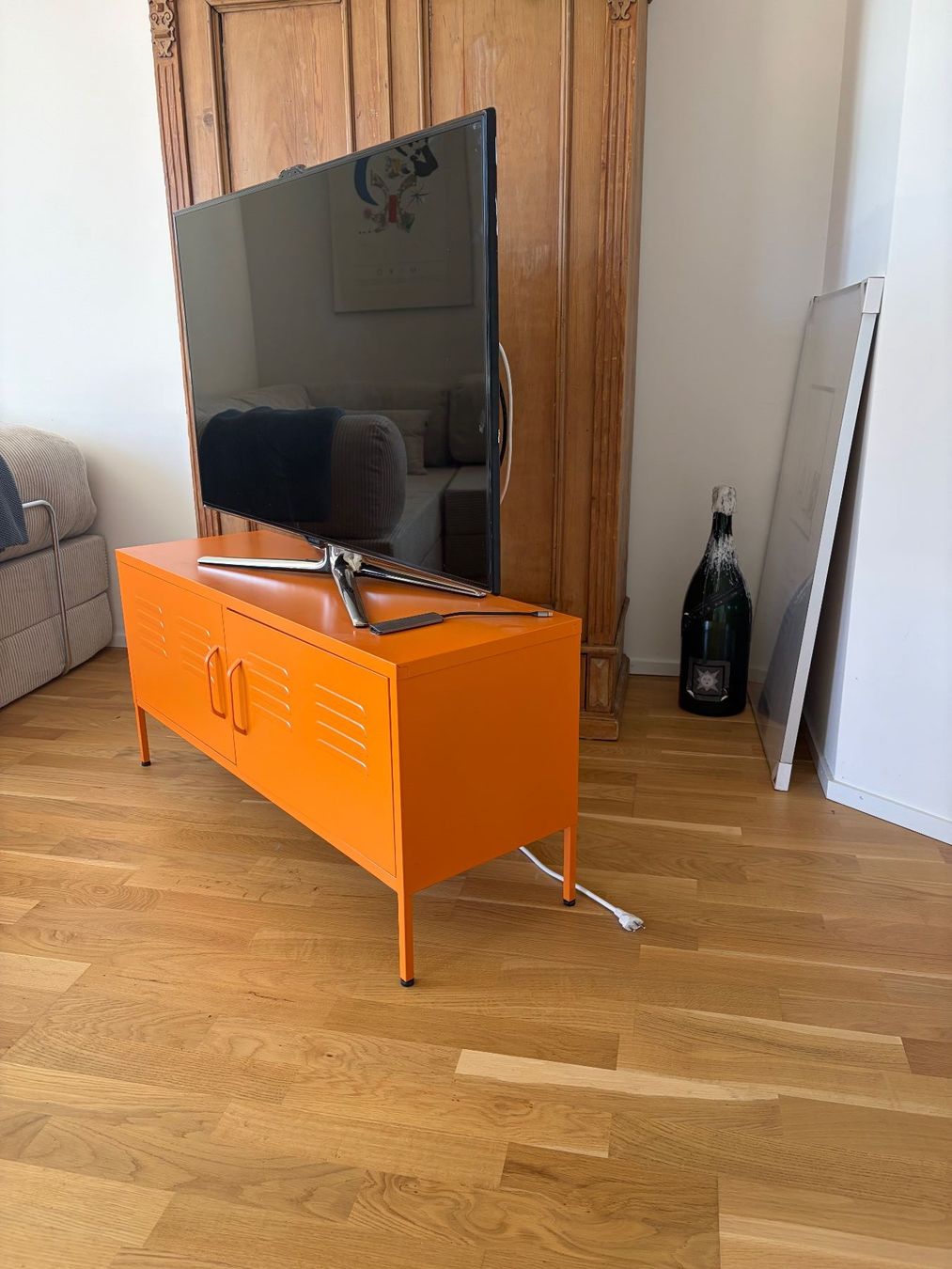 Mobili TV: Oranges Retro TV Möbel (ab CHF 1.-) – Usato da Zürich venduto da car_8drv 3