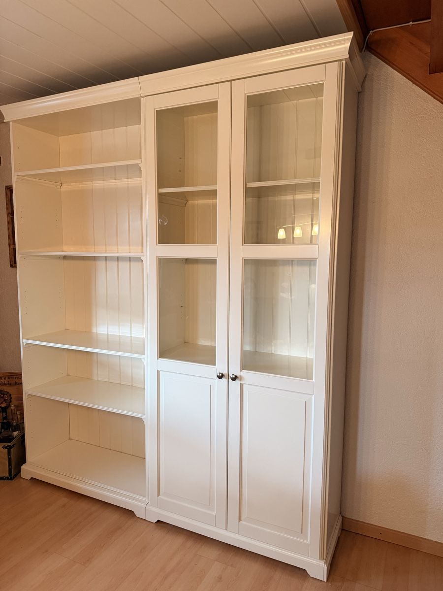 Regale: Schrank / Bibliothek  – Gebraucht aus Bolken von Eihwar 1