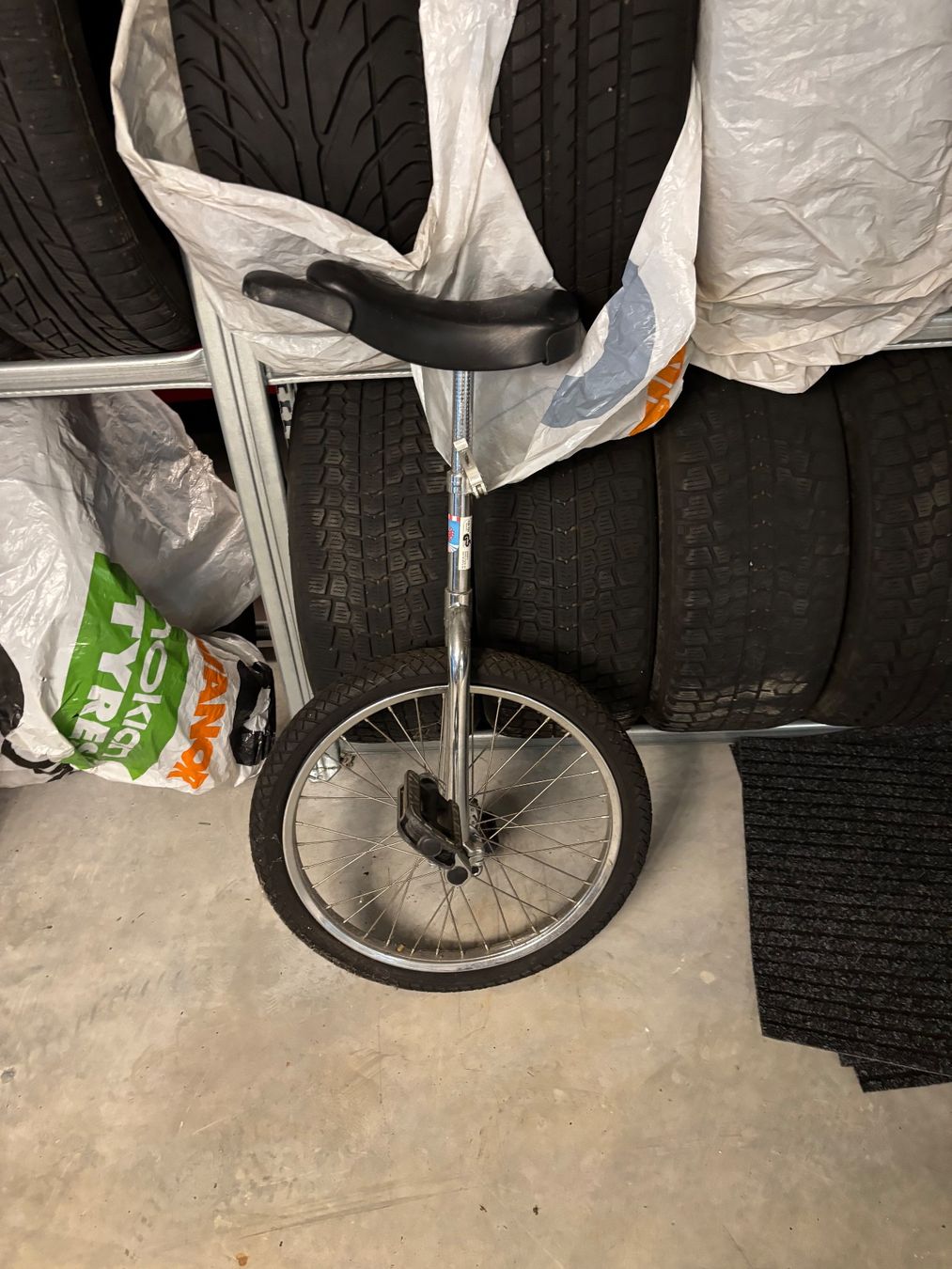Biciclette: Einrad – gebraucht – Usato da Humlikon venduto da Harvey007 1