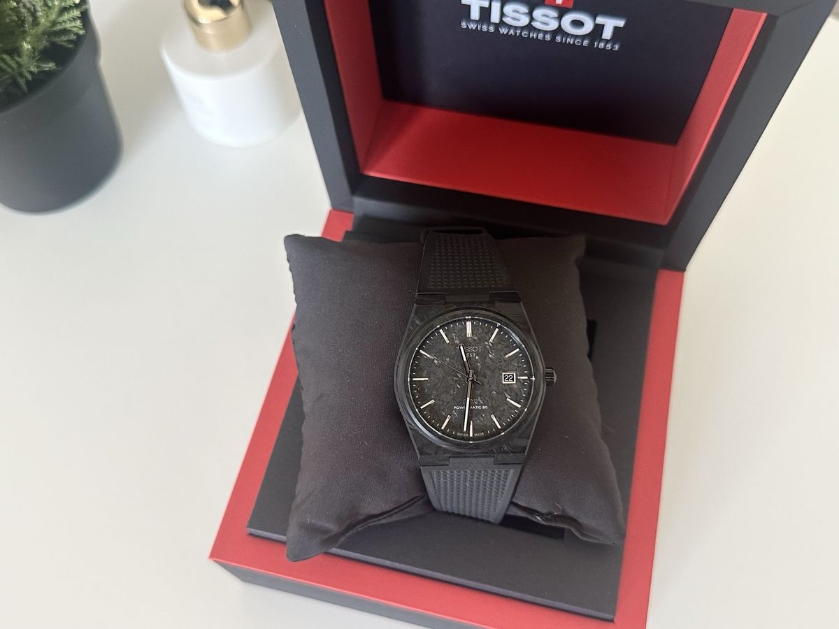 Tissot Uhren: Tissot PRX Carbon – Gebraucht aus Olten von nic_h9t9