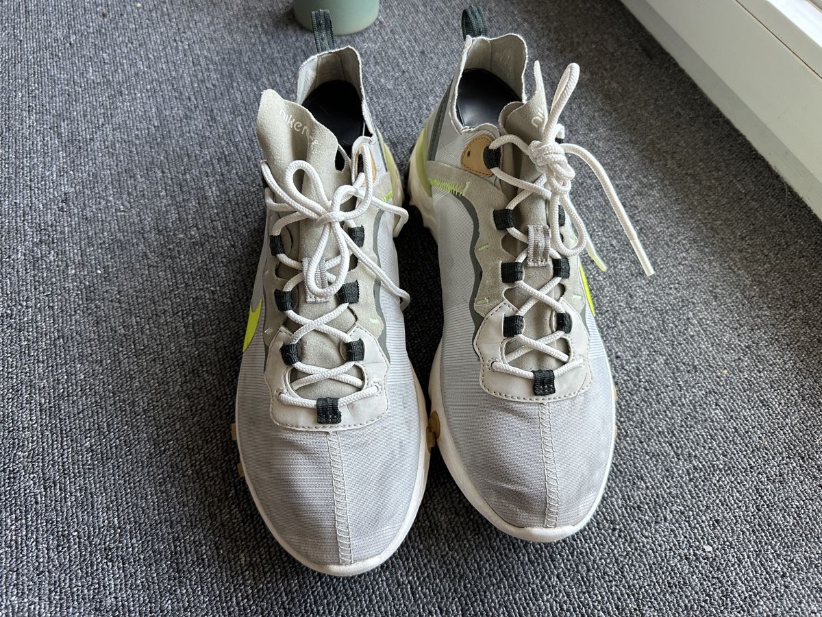 Nike Scarpe da uomo: Nike React Element 55 homme taille 43 gris – Usato da Bulle venduto da LeMoleson 1