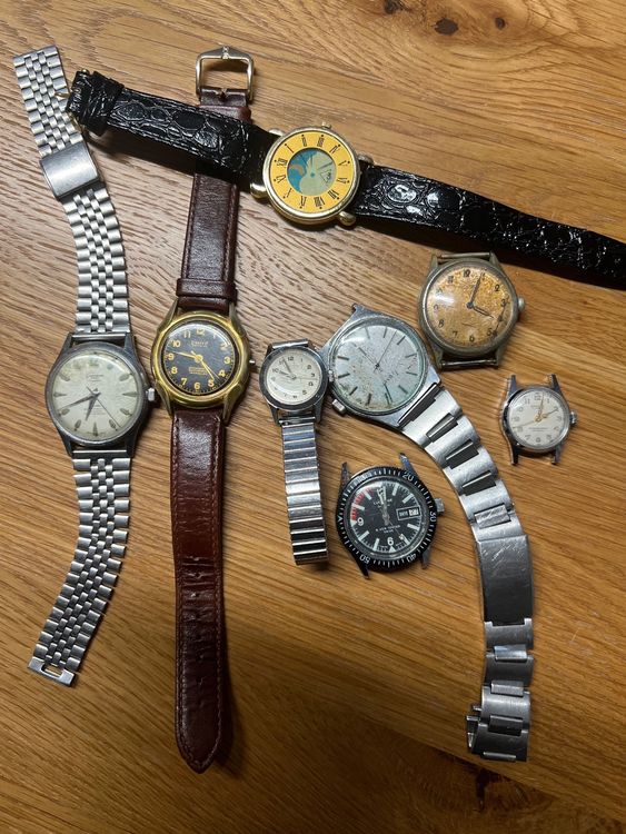 Lot De Montres Vintage Neuves De Stock - Montres Bracelets - Occasion (état Selon Photos)
