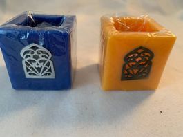 2 Duftkerzen, blau & orange, neu A72