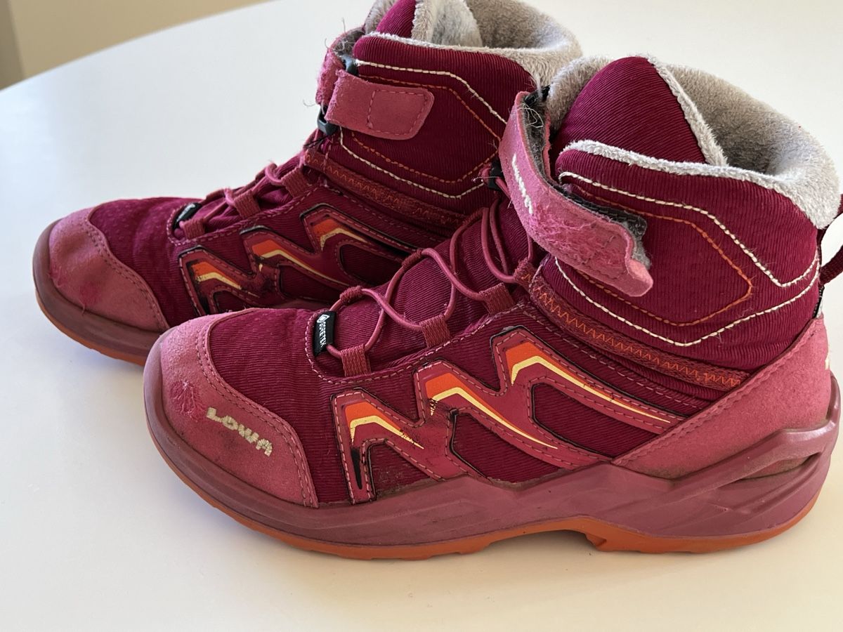 Lowa Schuhe für Mädchen: Wanderschuhe gefüttert – Gebraucht aus Bern von merja_r 1