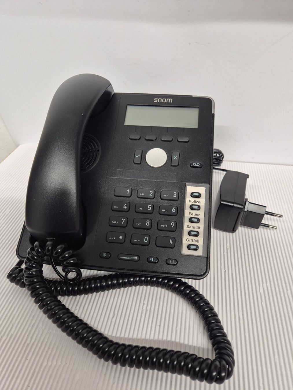 Snom Telefoni: SNOM D715 Tischtelefon VoIP – Usato da Sitterdorf venduto da Lenggi7