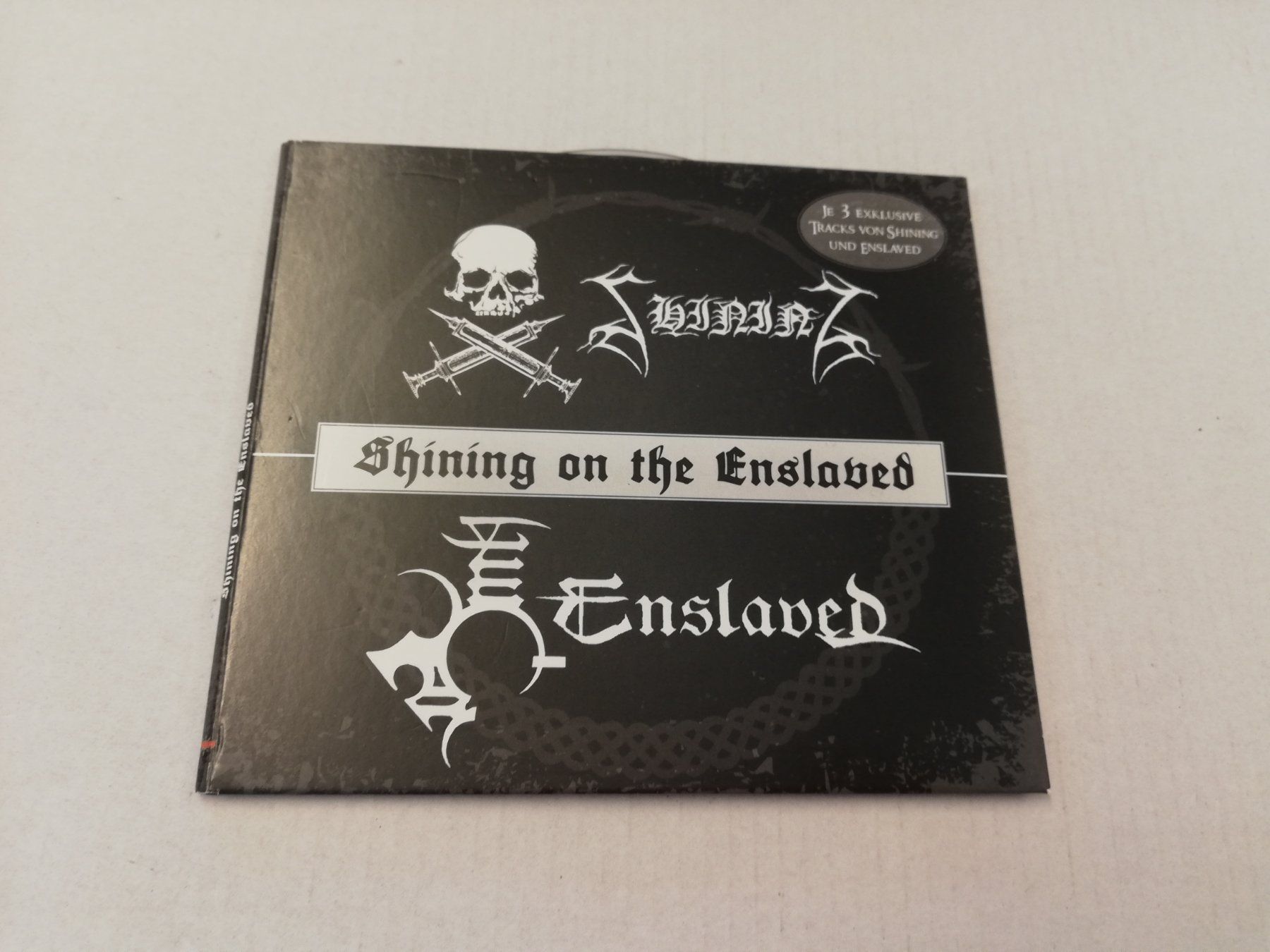 CD: ENSLAVED - SHINING ON THE ENSLAVED – Usato da Bern venduto da Vinylsound.ch