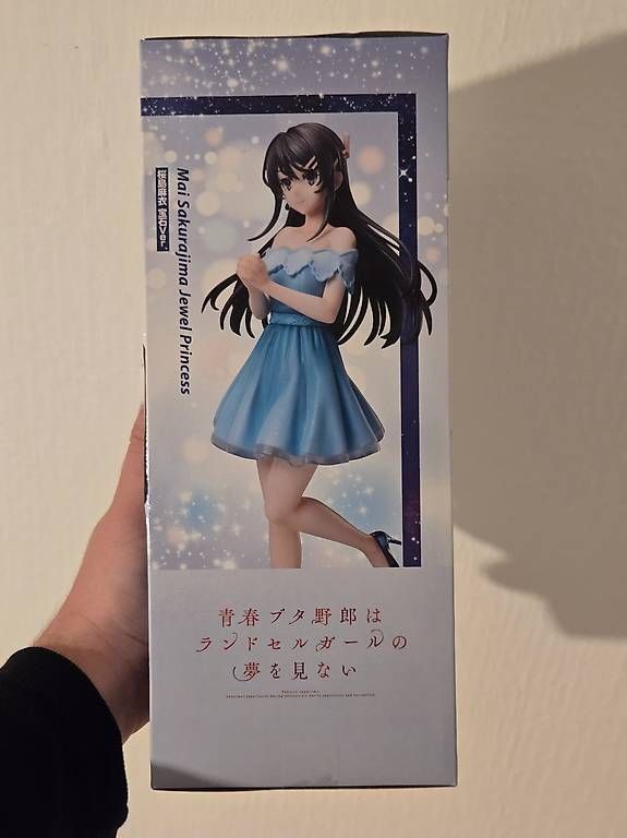Statuette: Figurine de Mai Sakurajima – Nuovo e nell'imballaggio originale da Lausanne venduto da Drenushaduklini 1