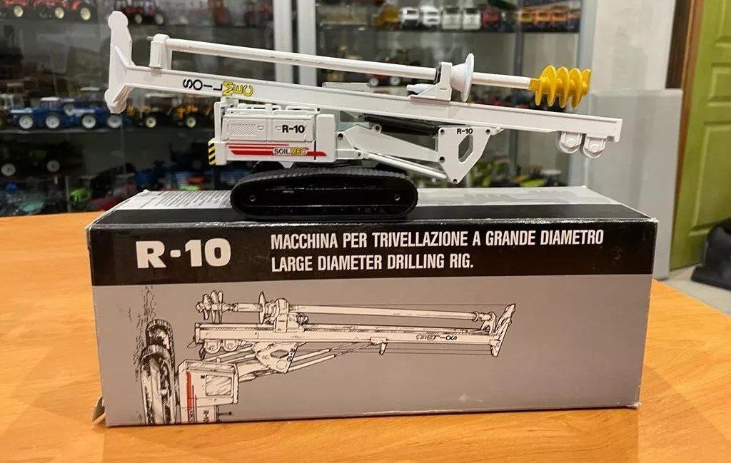Caterpillar Kit di modellismo & Modellini statici: CATERPILLAR R10 SOILMEC – Usato da Moutier venduto da cat365 2