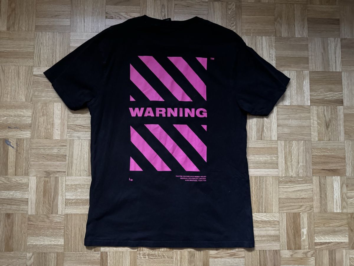 T-shirt: Schwarzes "Warning" T-Shirt, Grösse L – Usato da Emmenbrücke venduto da Joel_TheKing_420 1