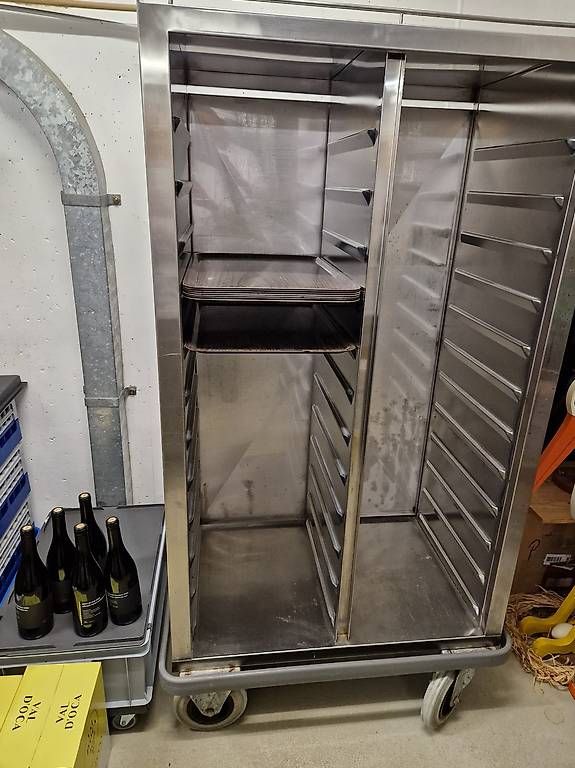 Elettrodomestici da cucina: Gastronomiewagen – Usato da Evilard venduto da inf_9ff9 1