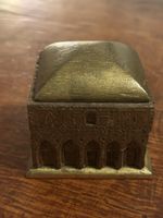 Cannabis Dose Schatulle aus Holz in Form einer Moschee