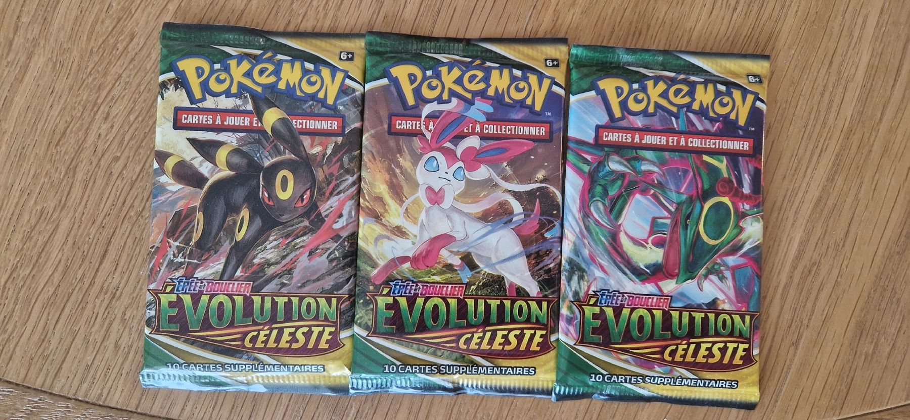 Pokémon Sammelbilder & Trading cards: Booster évolution céleste – Neu und originalverpackt aus Châtelaine von fab_ydz9