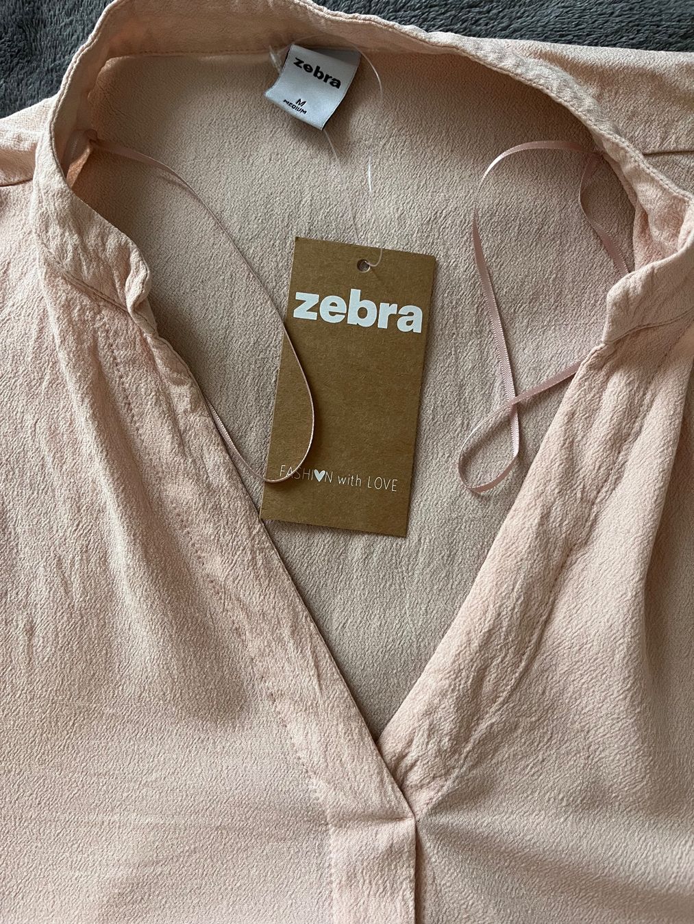 Zebra Chemisiers: Sale‼️new  blouse  size M – Neuf (Voir description) à Chêne-Bougeries par Seetooyoo 1