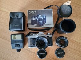 Canon AE-1 Spiegelreflexkamera mit Zubehör