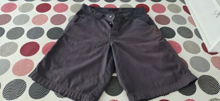 Herren-Shorts der Marke Quicksilver, Grösse M