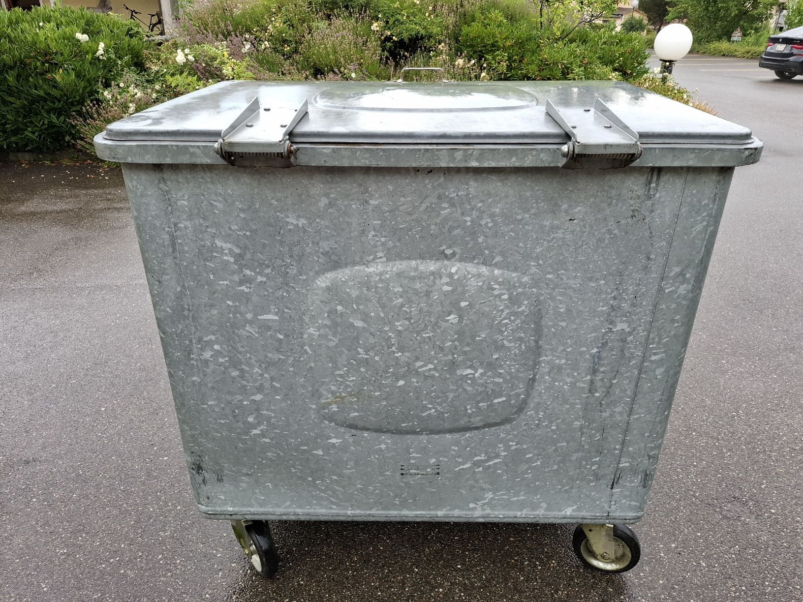 Sonstiges für Büro & Gewerbe: Abfallcontainer, 800 Liter, OCHSNER – Gebraucht aus Lyss von 3250er 2