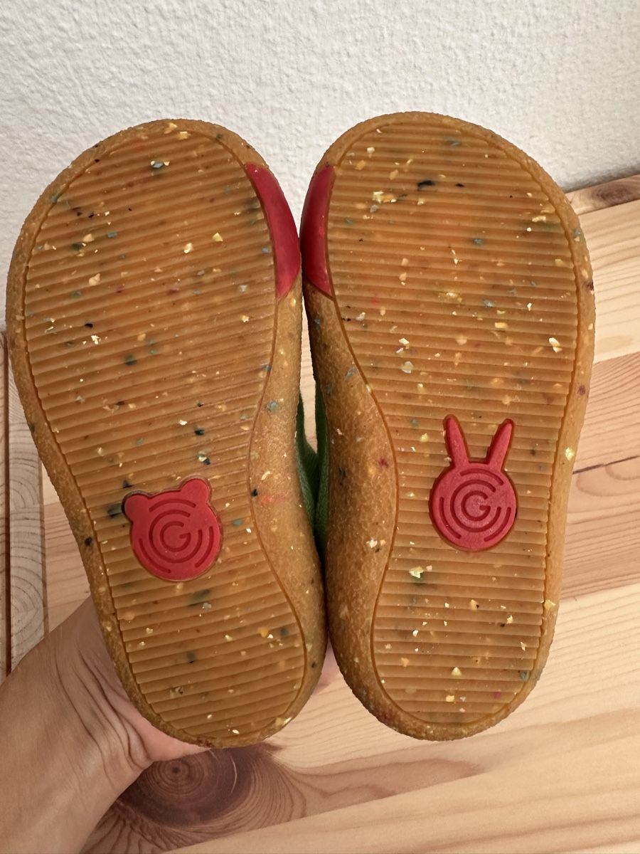 Schuhe für Jungen: Neue Groundies Barfussschuhe Grösse 22 – Neu (gemäss Beschreibung) aus Winterthur von Joyzora94 2