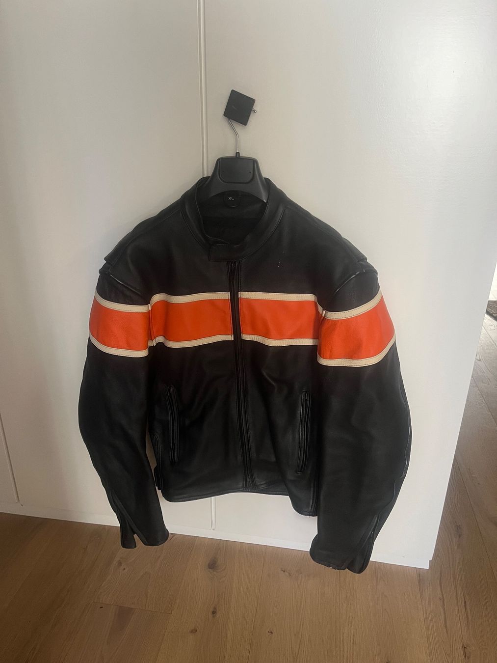 Giacche: Motorrad Lederjacke Gr. XL – Usato da Thalwil venduto da Lupo061
