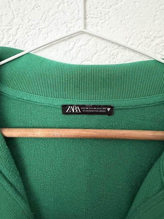 Kleider: Robe verte Zara – Gebraucht aus St-Imier von rit_85md 2