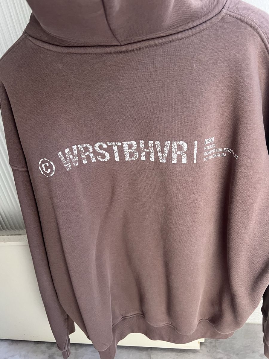 Pullover & Sweatshirts: Hoodie WRSTBHVR  – Gebraucht aus Kirchberg BE von lea_kb6y 1