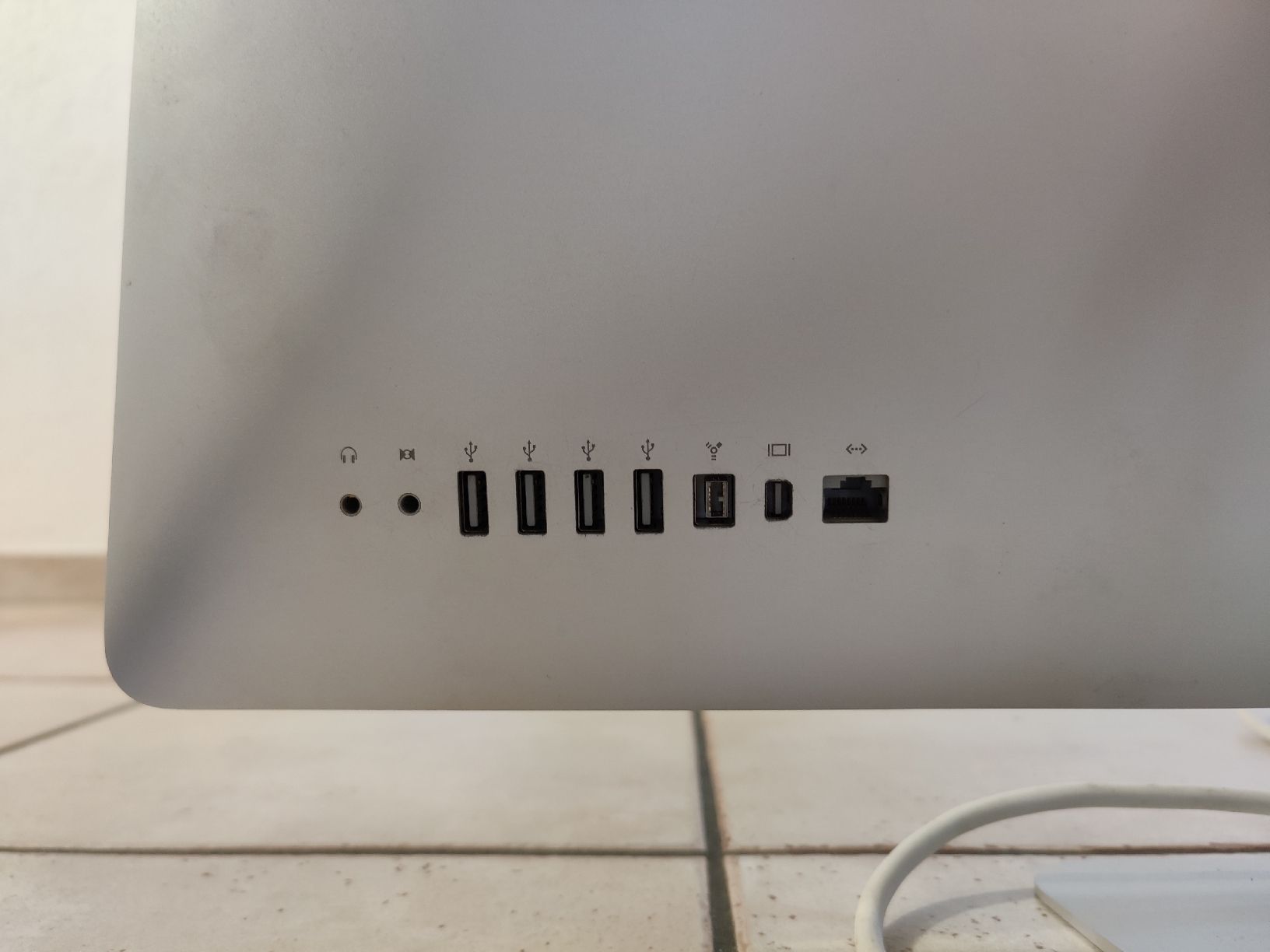 Apple PC: Apple iMac A1312 27" 2011 – Usato da Siggenthal Station venduto da meefree8 2