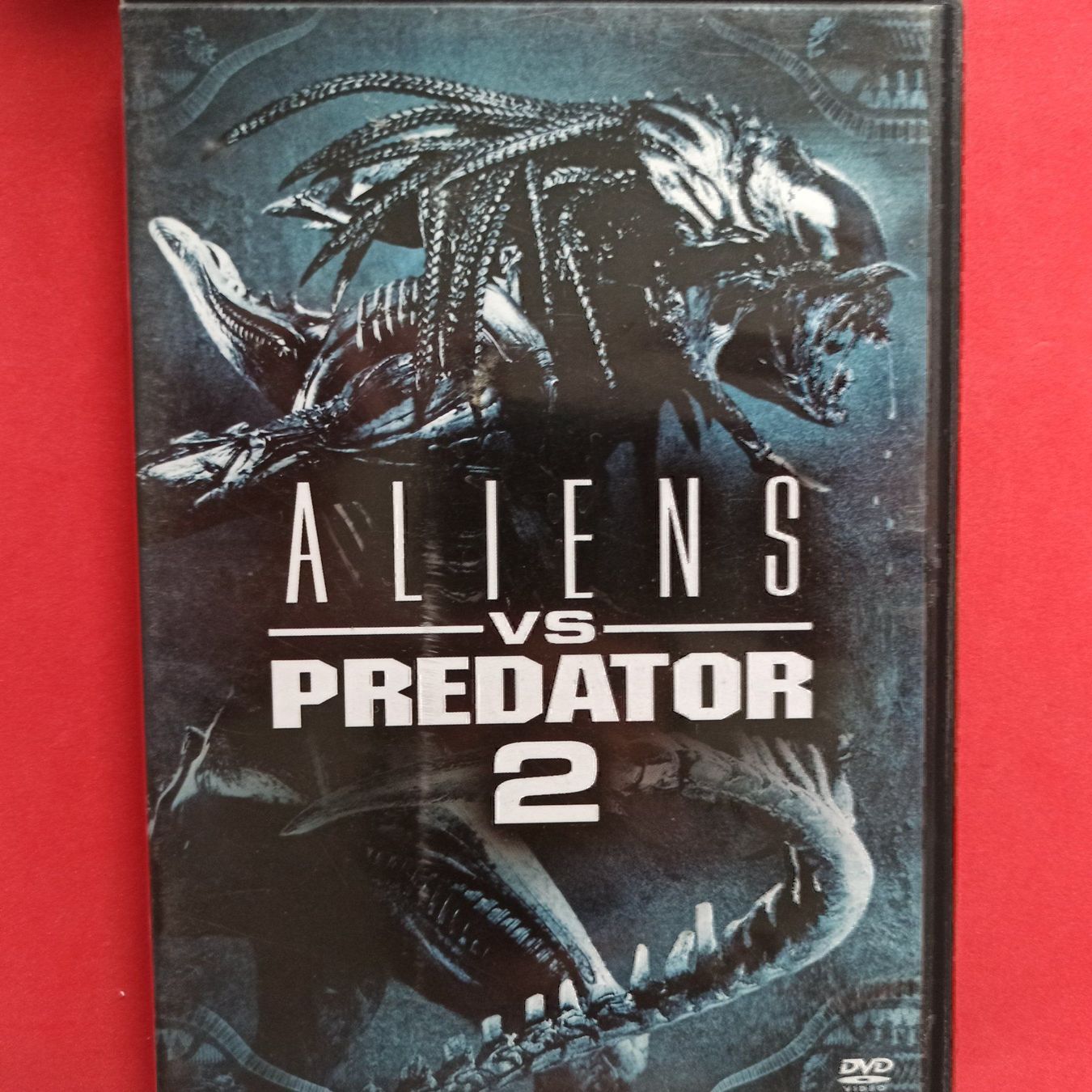 Alle DVDs: Aliens vs. Predator 2 – Gebraucht aus Dübendorf von kb86_MOVIE