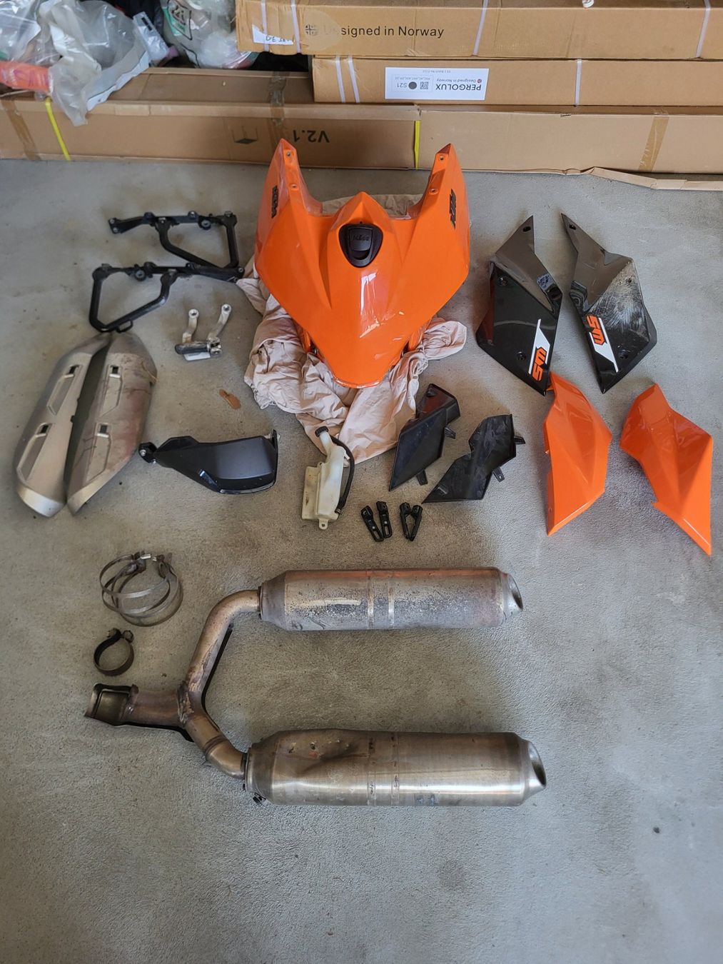 KTM Strada: Unfall KTM990SMT mit 64455km – Difettoso da Bettwil venduto da Phippi93 7