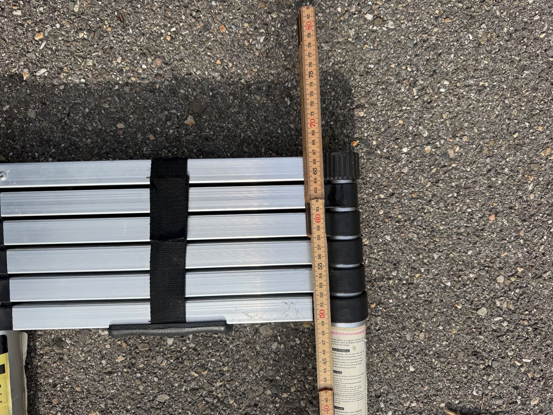 Scale: Kompakte Teleskopleiter – Usato da Hubersdorf venduto da Gewonnen 4