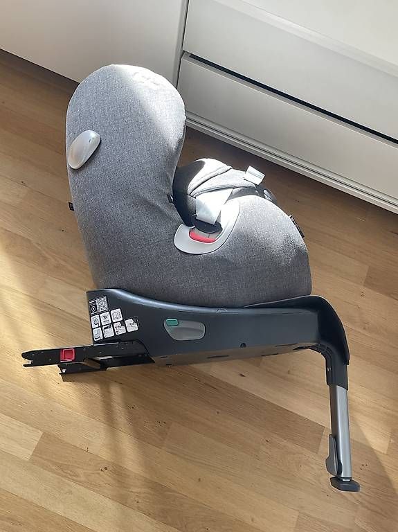 Seggiolini per auto: Cybex Sirona Q i-size Kindersitz – Usato da Zürich venduto da AlejandroGL2024 5